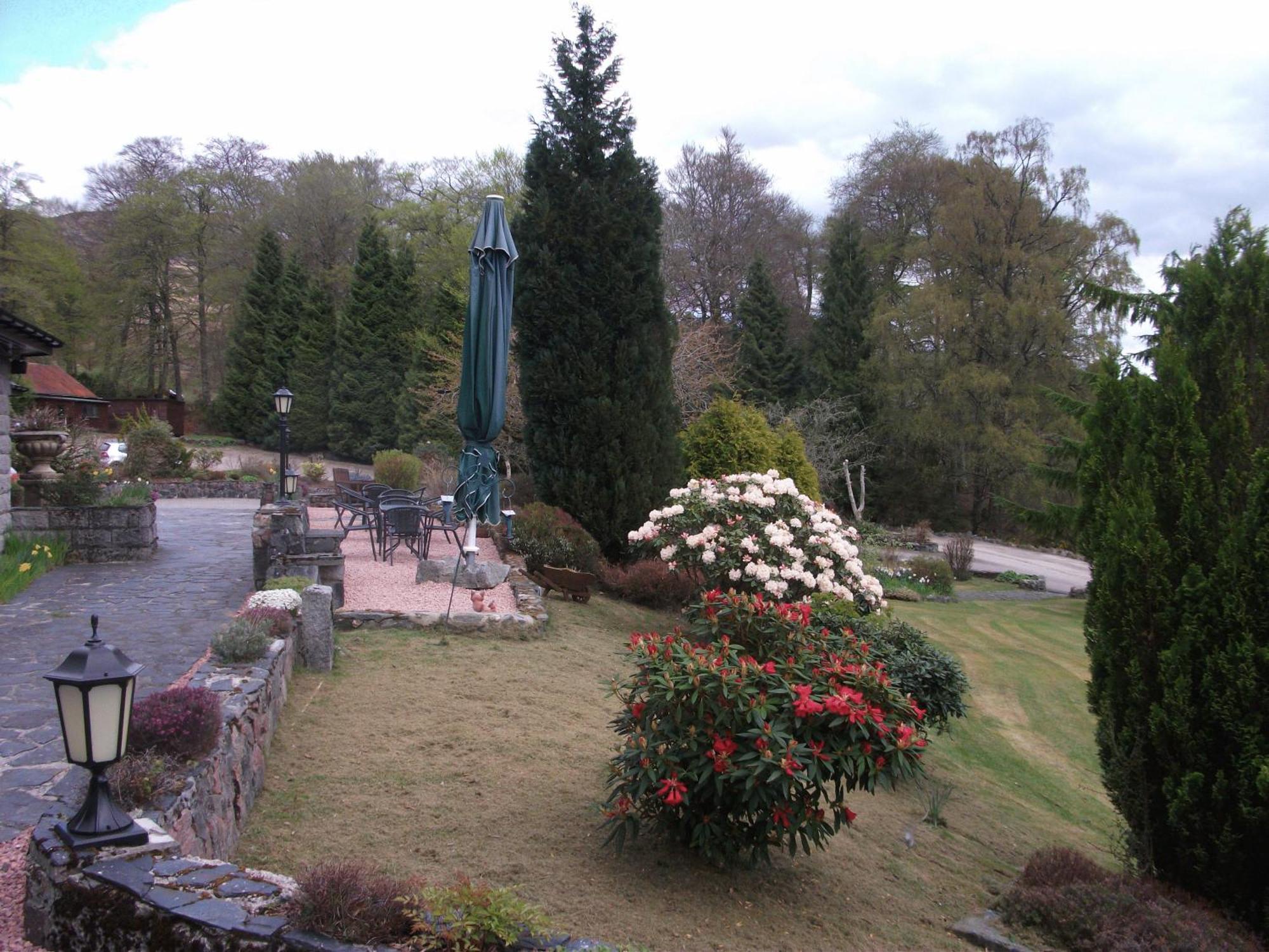 Glenspean Lodge Hotel รอยบริดจ์ ภายนอก รูปภาพ